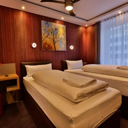 Stay-inn Zentrum 3*
