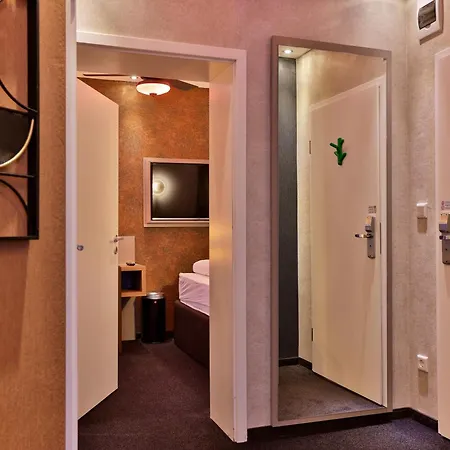 Stay-inn Zentrum מלון