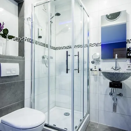 Hotel Stay-inn Zentrum 3*