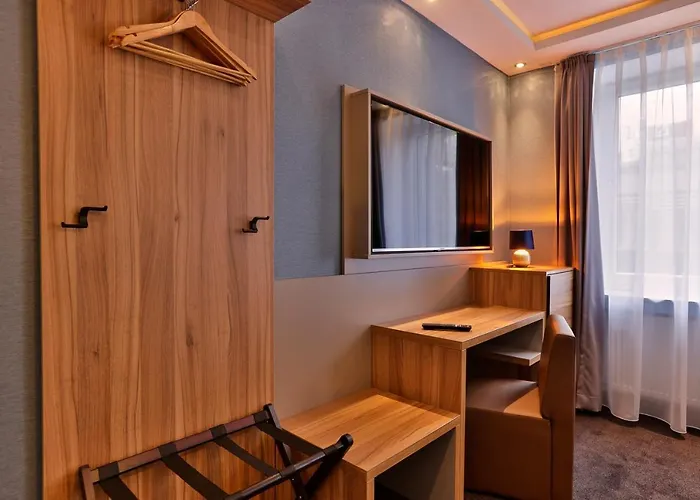 Stay-inn Zentrum 호텔 3*